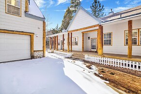 Castlewood Retreat #2524