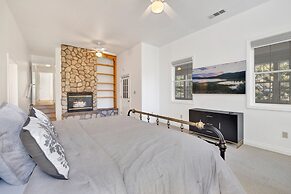 Castlewood Retreat #2524