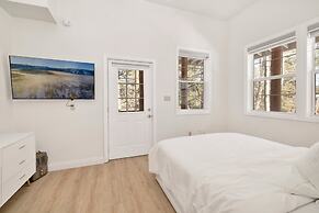 Castlewood Retreat #2524