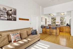 Castlewood Retreat #2524