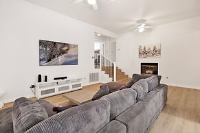 Castlewood Retreat #2524