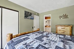 Woodland Retreat #2548