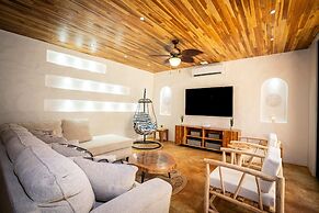 Villa Mandala