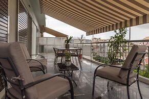Artistic apt in Gazi with terrace by GHH