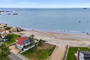 Coastal Charm Lobster Ch Teau
