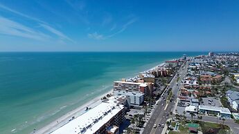 Redington Beach Townhouse 16305