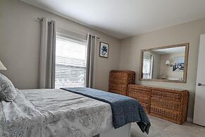 Sea Club #39 - Seaside Serenity