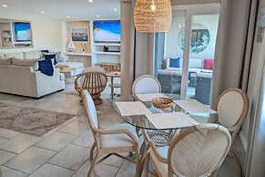 Sea Club #39 - Seaside Serenity