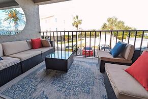 Sea Club #39 - Seaside Serenity