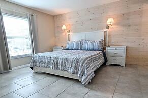 Sea Club #39 - Seaside Serenity