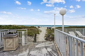 Bayshore Yacht & Tennis 806