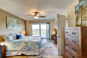 Bayshore Yacht & Tennis 806