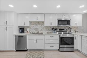 Ponce de Leon Towers 804