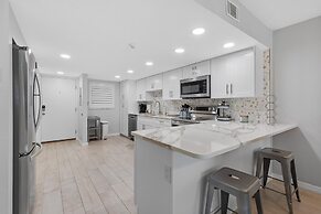 Ponce de Leon Towers 804