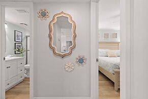 Sea Coast Gardens II 101