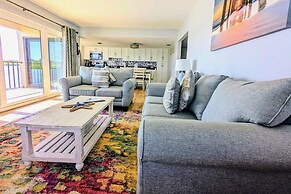 Sea Club #32 - Dolphins Lookout