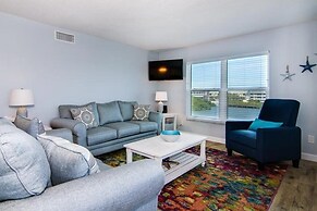 Sea Club #32 - Dolphins Lookout