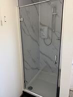 Tadnoll Escape- Shepards Hut- Sleeps 2- Bbq- Lake