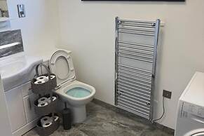 Tadnoll Escape- Shepards Hut- Sleeps 2- Bbq- Lake