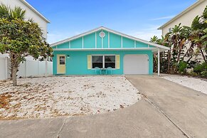 Aqua Beach Bungalow