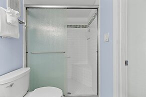 Ponce de Leon Towers 705