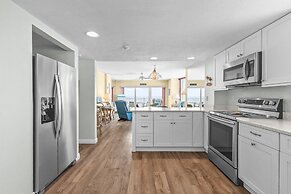 Ponce de Leon Towers 705