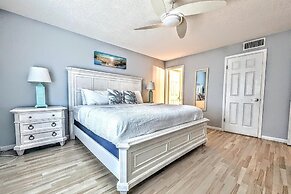 Sea Club #13 - Coastal Charm