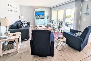 Sea Club #13 - Coastal Charm