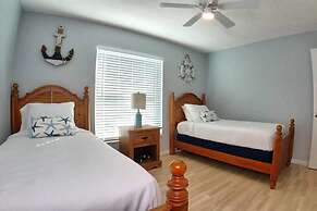 Sea Club #13 - Coastal Charm