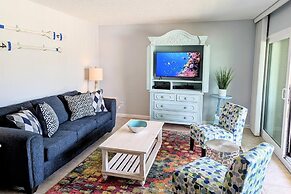 Sea Club #13 - Coastal Charm