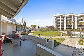 Sea Winds Condominiums C