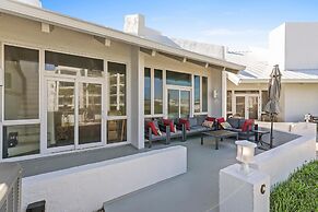 Sea Winds Condominiums C