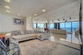 Sherwin Condominium 1801