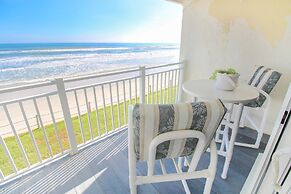 Colony Beach Club 201