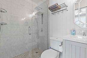 Colony Beach Club 248