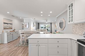 Colony Beach Club 248