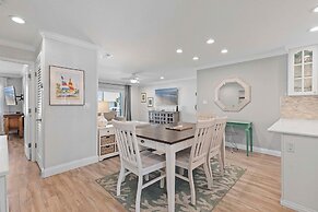 Colony Beach Club 248