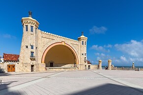 The Shores Club 1105