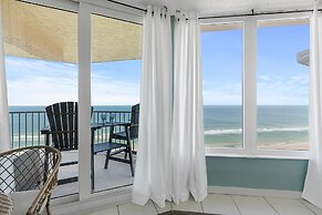 The Shores Club 1105