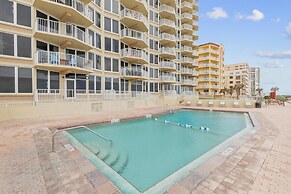 The Shores Club 1105