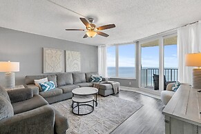 The Shores Club 1105