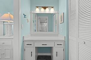 The Shores Club 1105