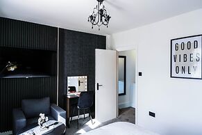 Charming Dartford Apartment - Ideal for Explorers!