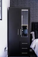 Charming Dartford Apartment - Ideal for Explorers!