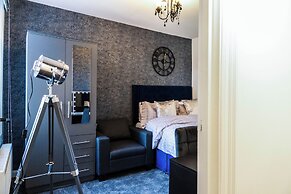 Charming Dartford Apartment - Ideal for Explorers!