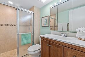 Sea Coast Gardens II 410