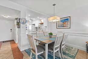 Sea Coast Gardens II 410