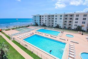 Sea Coast Gardens II 410