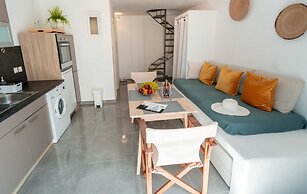 Santorini Karterados Retreat by GHH