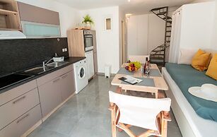 Santorini Karterados Retreat by GHH